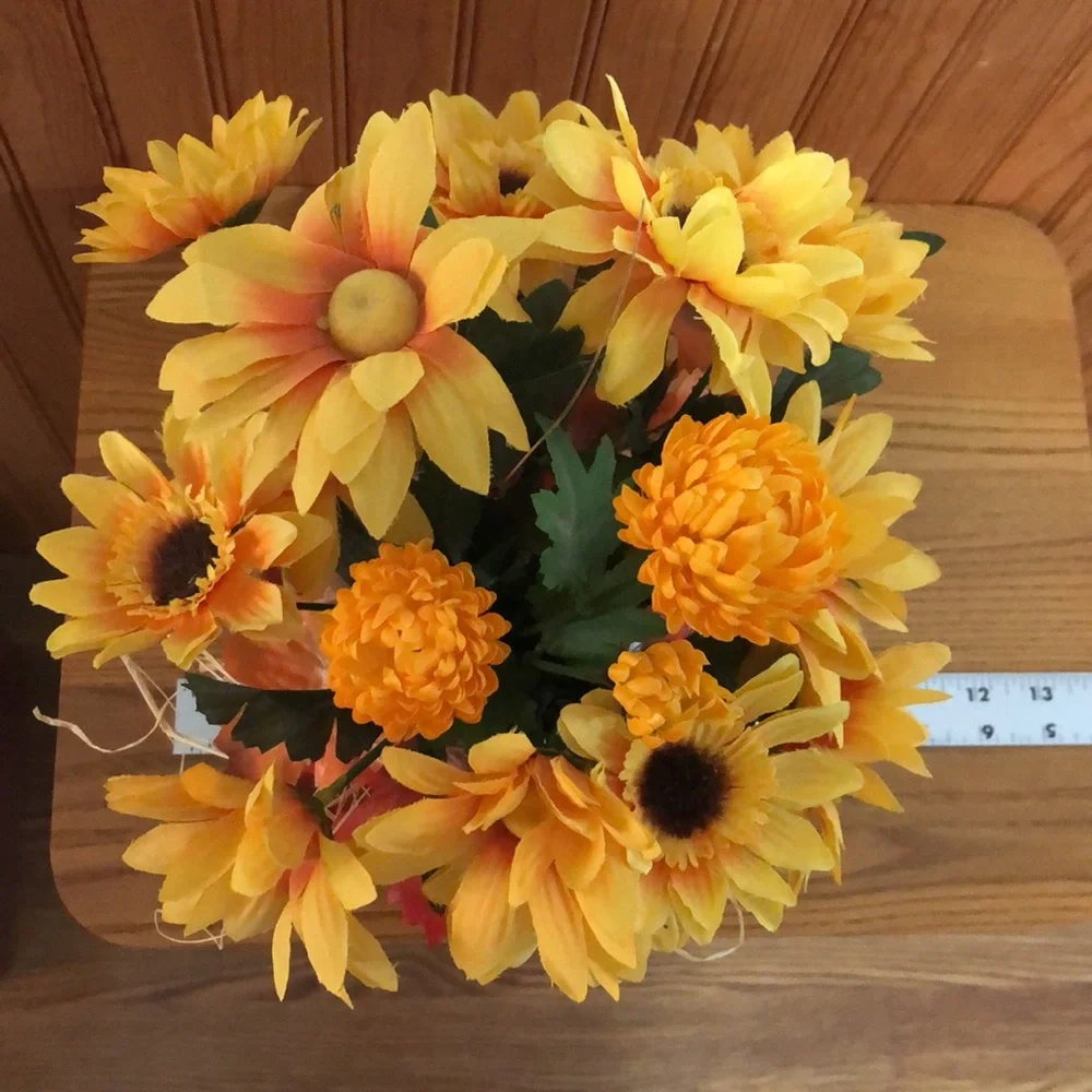 Fall floral arrangement
